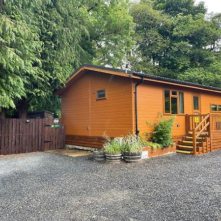 Riverbank Lodge Dollar Exterior photo